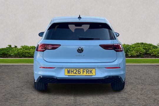 Volkswagen Golf Photo autoimg-8b874f6b613e250114f4af288a3f0aad012cb20c.jpg