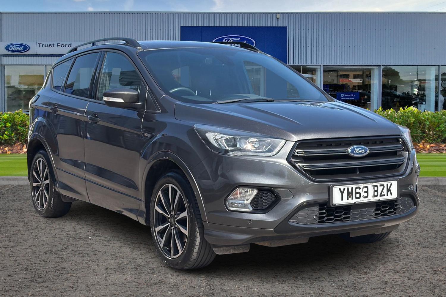 Ford KUGA Photo 0