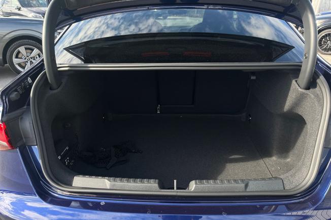 Audi  S3 Saloon Photo 12