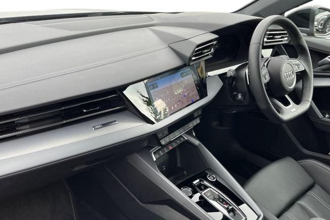 AUDI A3 Photo 2