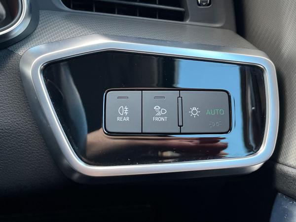 Audi A6 Saloon Photo autoimg-8b8caae0c90b52bb8988b11c5a79301eb78324a3.jpg
