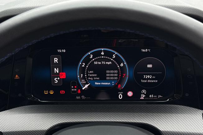 Volkswagen Golf Photo 32