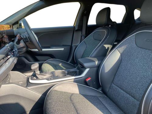 Kia K4 Photo autoimg-8b941eb2da9727492556afe96d9e6db78ef3b631.jpg