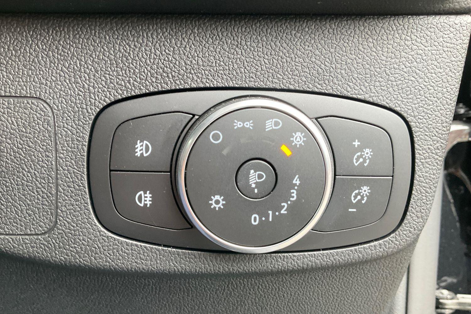 Ford Focus Photo 32
