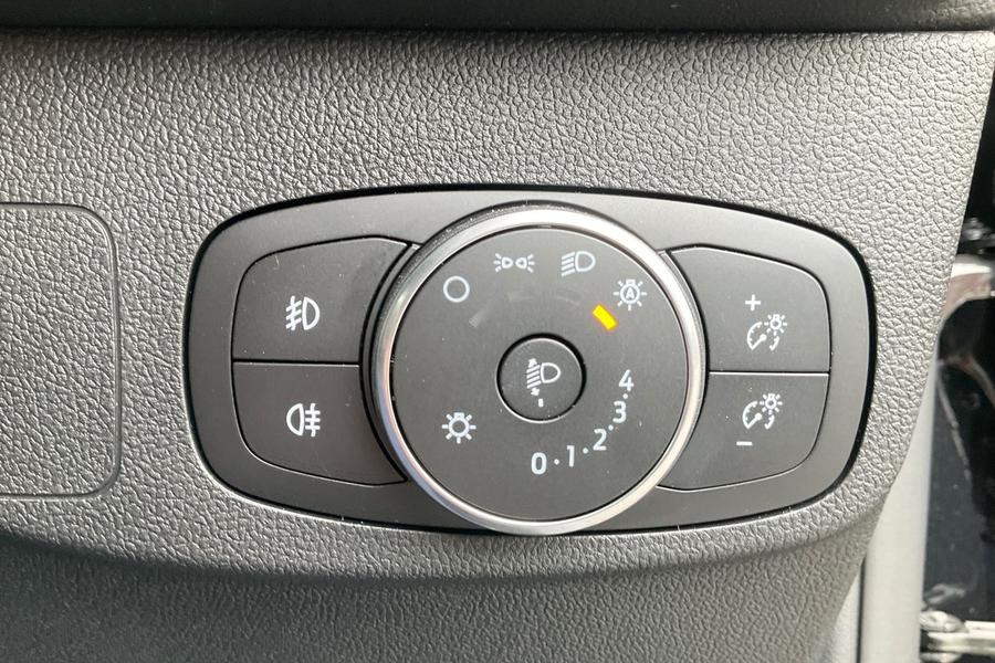 Ford Focus Photo autoimg-8b95b78a4b1a0ab707bfe97c34ed7ca4583e89a0.jpg