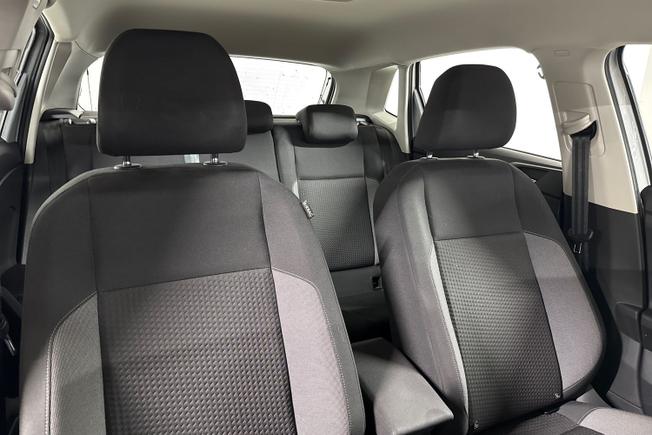 VOLKSWAGEN Polo Photo 25
