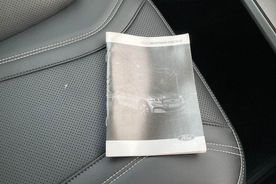 Used Ford MUSTANG MACH-E YF73OFY 22