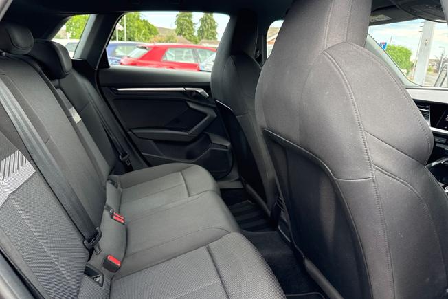 Audi A3 Photo 39