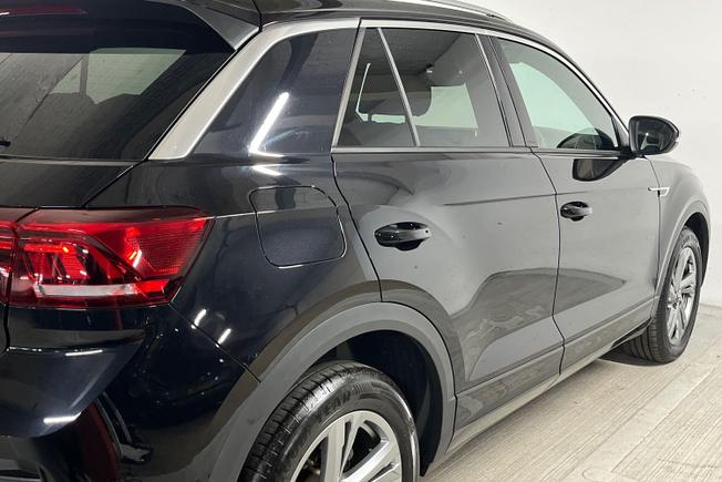 VOLKSWAGEN T-Roc Photo 37