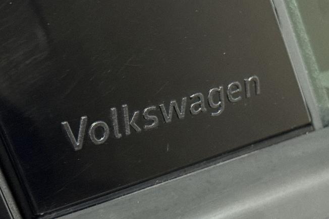 VOLKSWAGEN Polo Photo 30