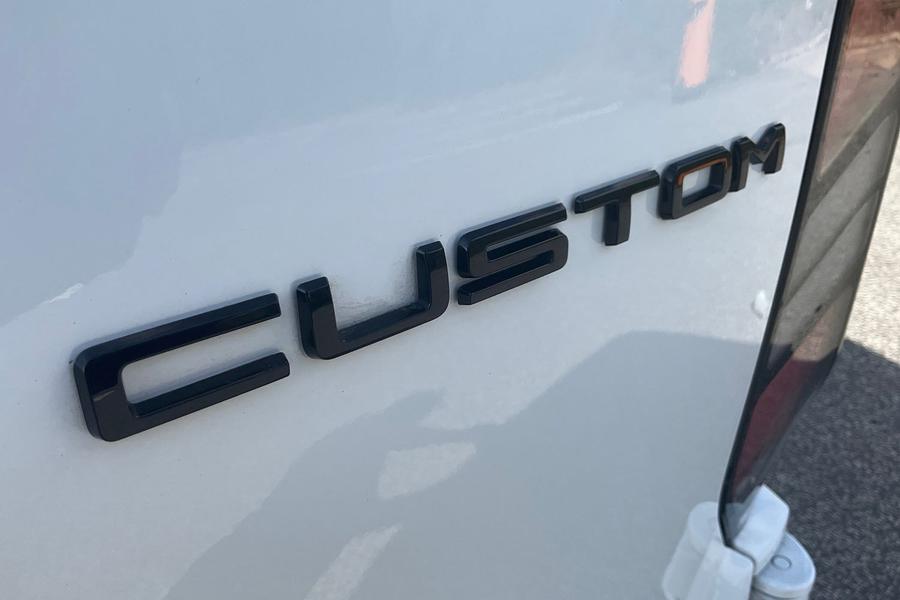 Ford E-Transit Custom Photo autoimg-8bac0c338111fa860053e9d1c7c9c222ed687eae.jpg