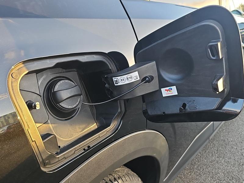 Used Peugeot 3008 KW74UYF 32