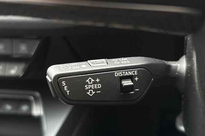 Audi S3 Photo 37