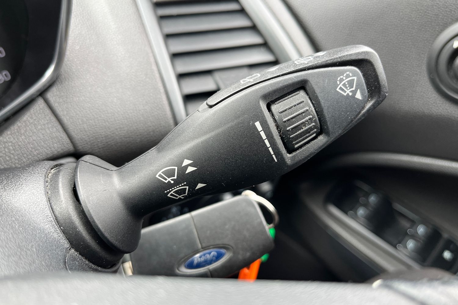 Ford EcoSport Photo 14