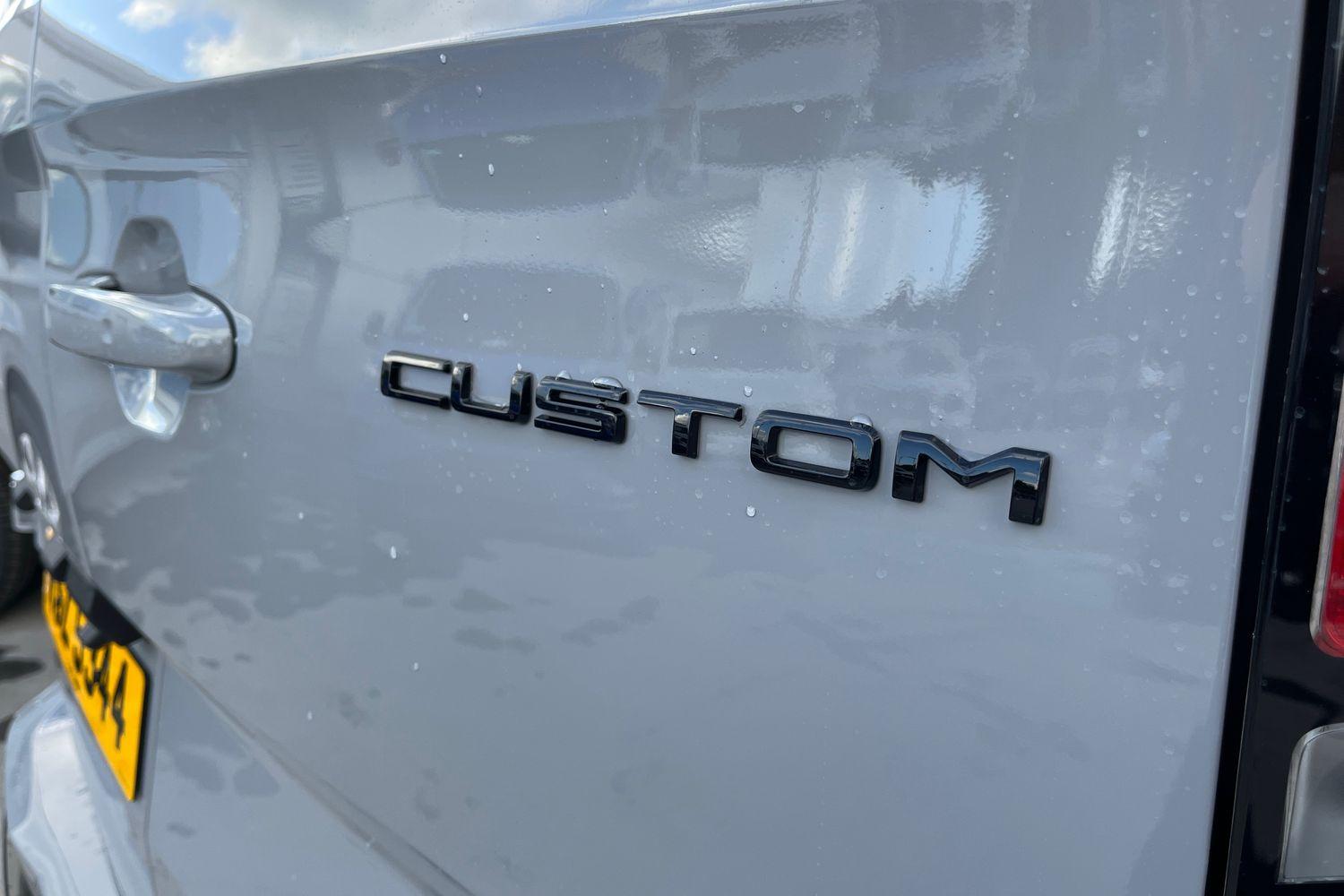 Ford Transit Custom Photo 19