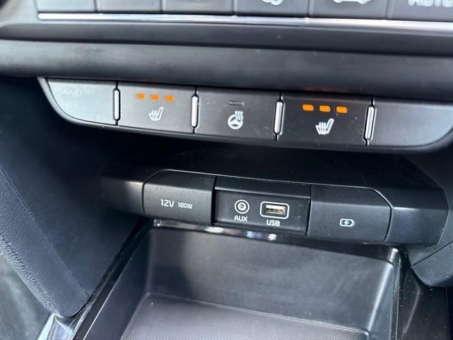 KIA Ceed Photo 32