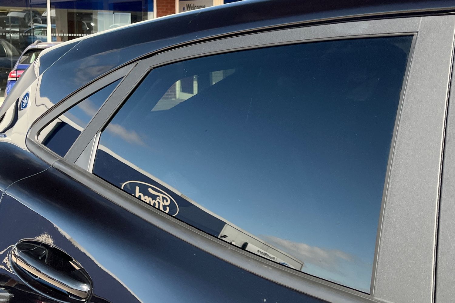 Ford PUMA Photo 38
