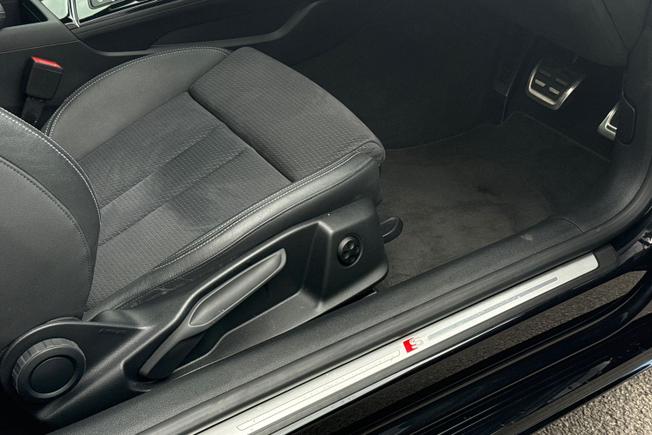 AUDI A5 Photo 31