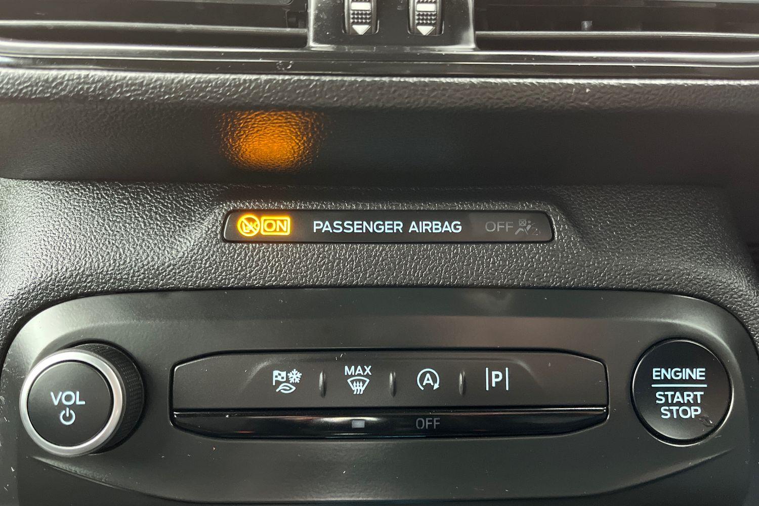 Ford FOCUS Photo 28