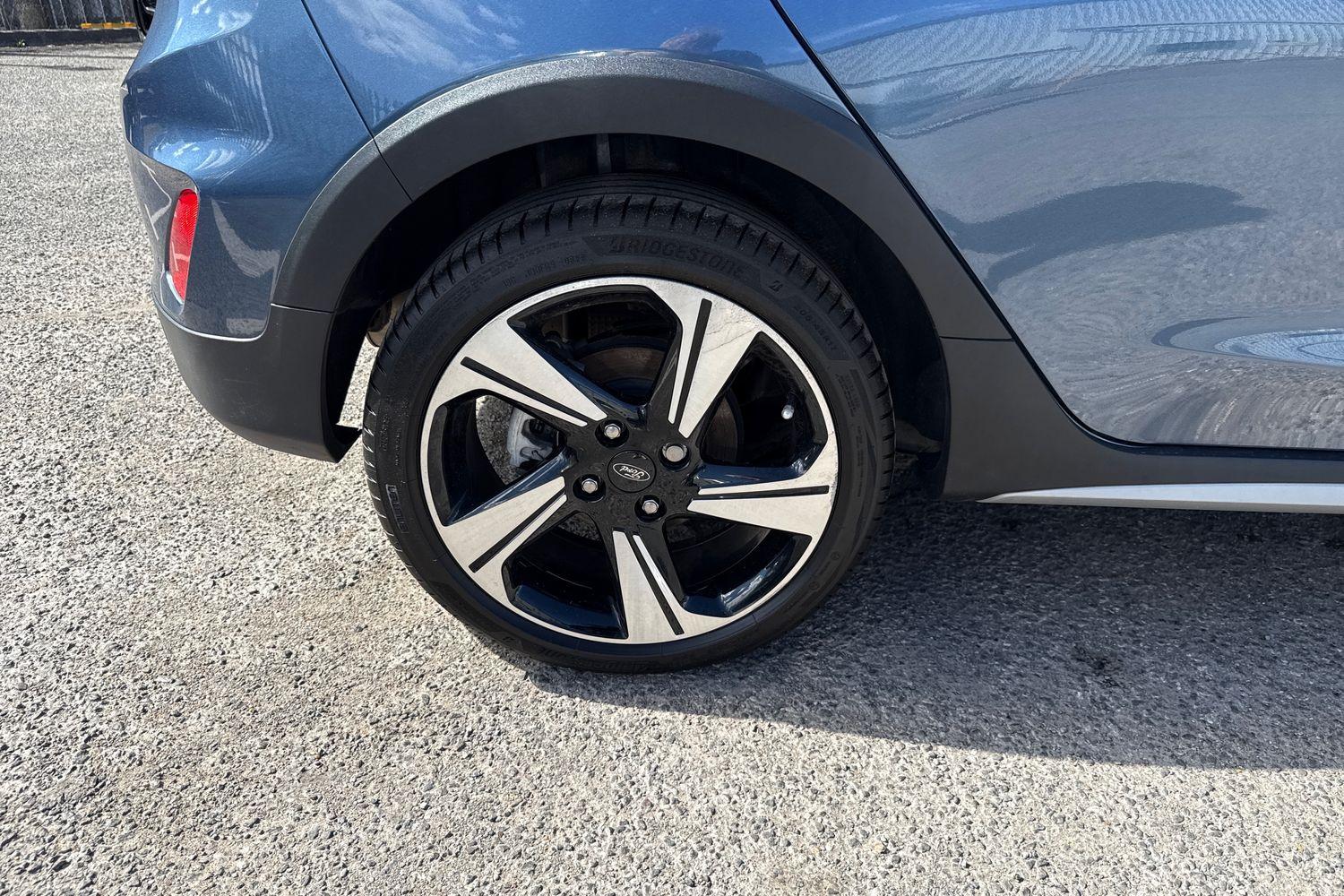 Ford Fiesta Photo 30