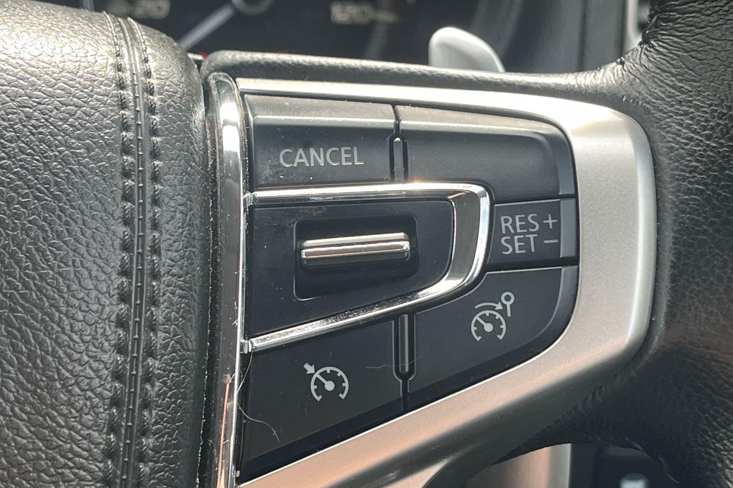 Mitsubishi L200 Photo 29