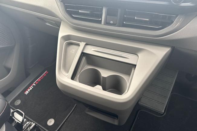 VOLKSWAGEN Transporter Photo 44