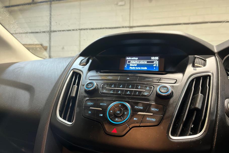 Used Ford FOCUS XJZ4858 34