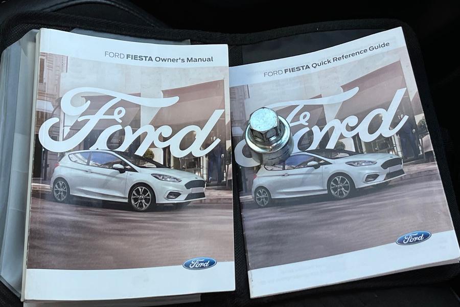 Ford FIESTA Photo autoimg-8bc540b6f14b1d4e8674691d02e3a75fd6f7b431.jpg