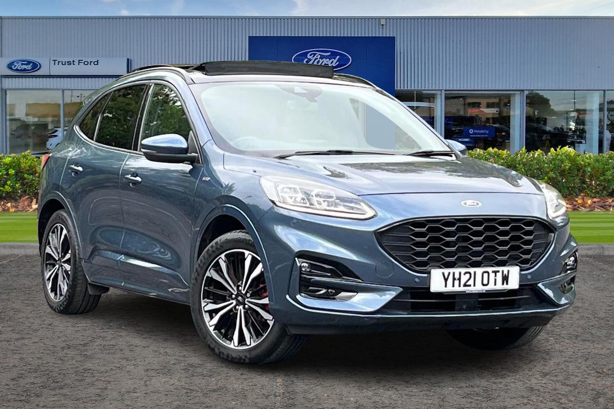 Ford Kuga listing photo
