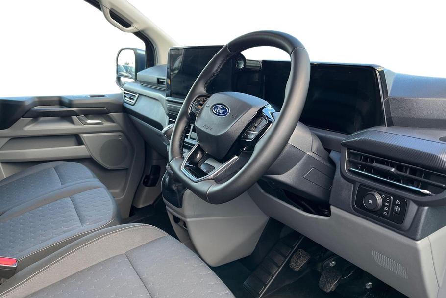 Used Ford TRANSIT CUSTOM 13