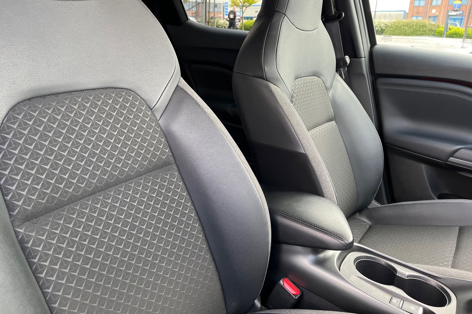Nissan JUKE Photo 16