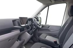 VOLKSWAGEN Crafter Photo 2
