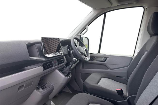 VOLKSWAGEN Crafter Photo 2