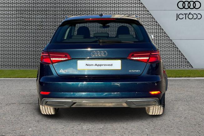 AUDI A3 Photo 7