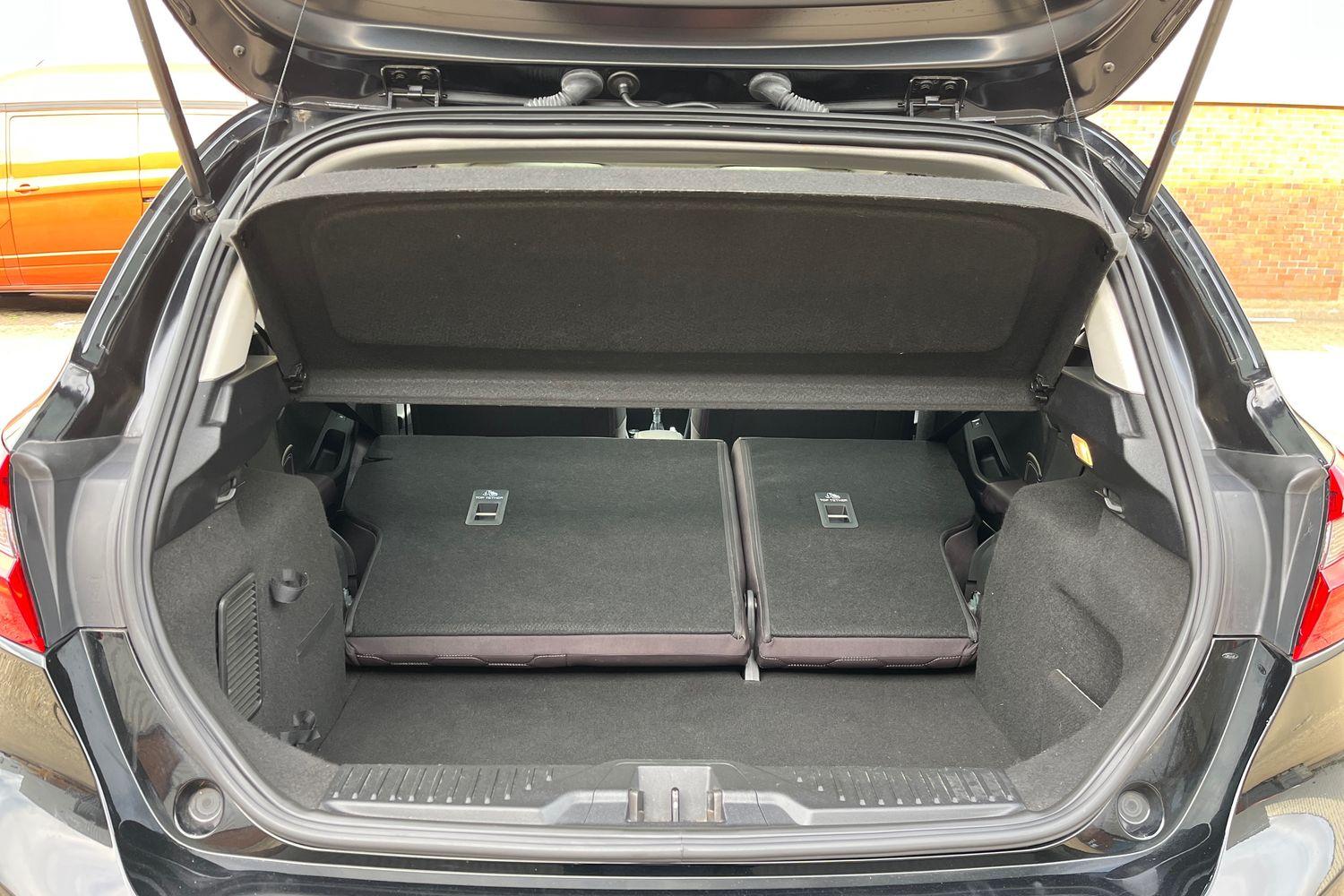 Ford Fiesta Photo 23