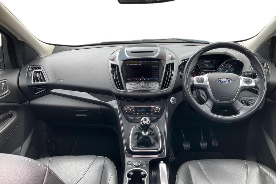 Ford KUGA Photo autoimg-8bd5914c92bab72e4853ecdda672dace64d2e87a.jpg
