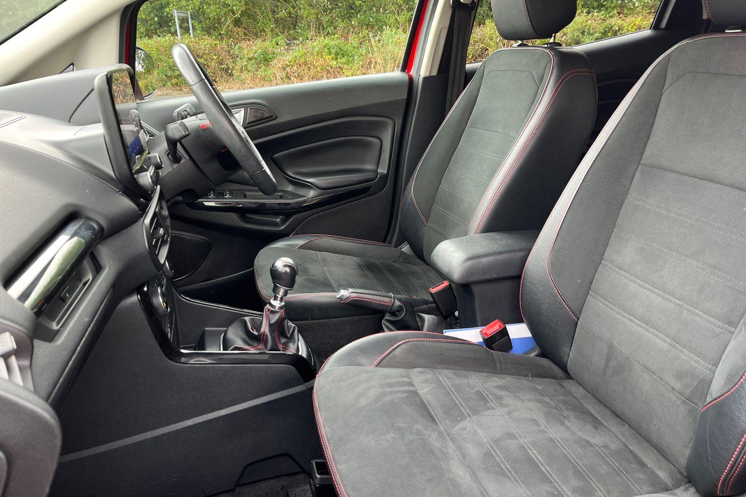 Ford EcoSport Photo 18