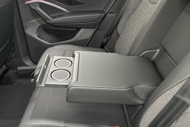 VOLKSWAGEN  Tiguan  Photo 32