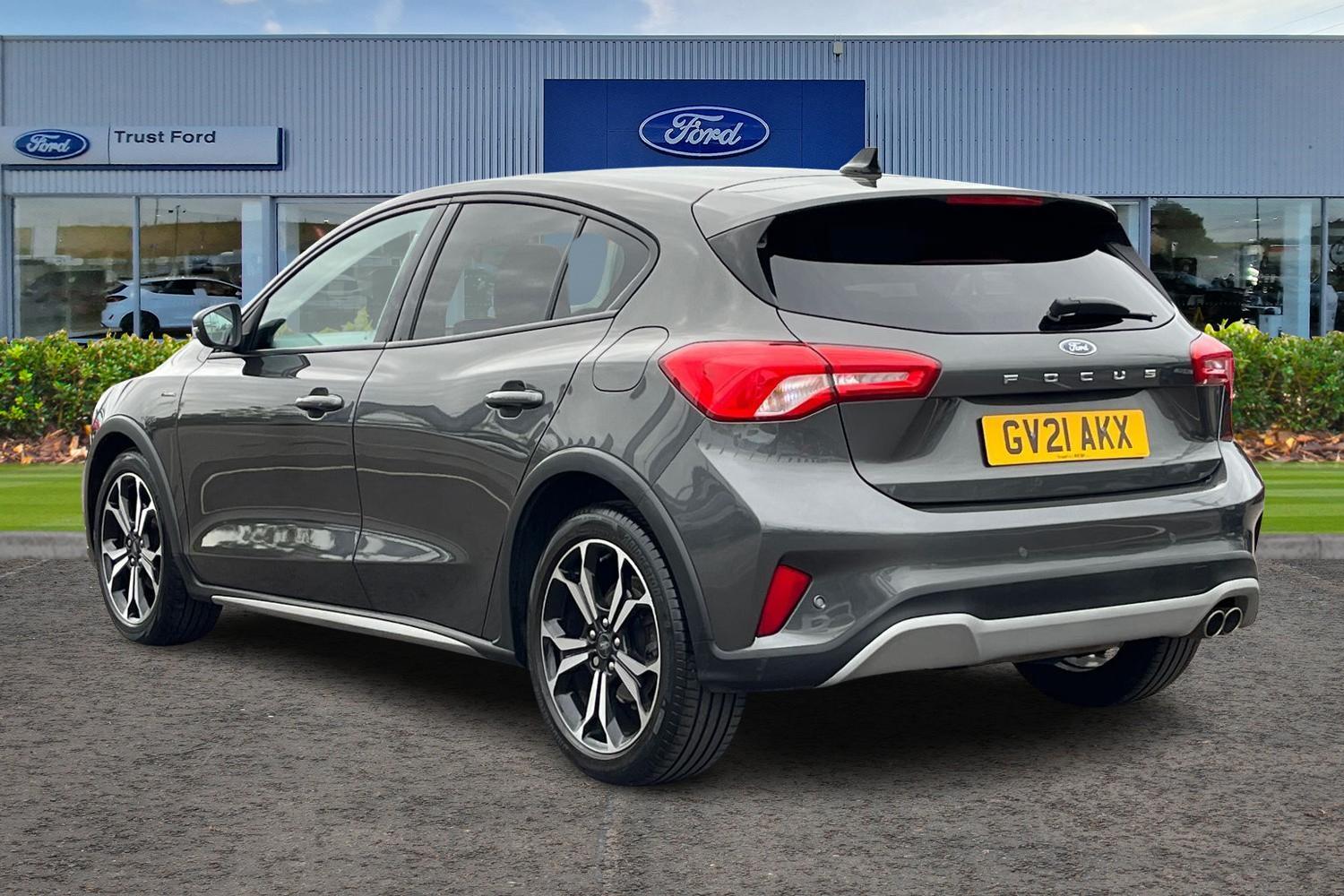 Ford Focus Photo 1