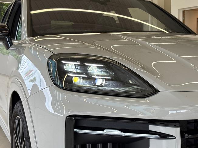 PORSCHE Cayenne Photo 21