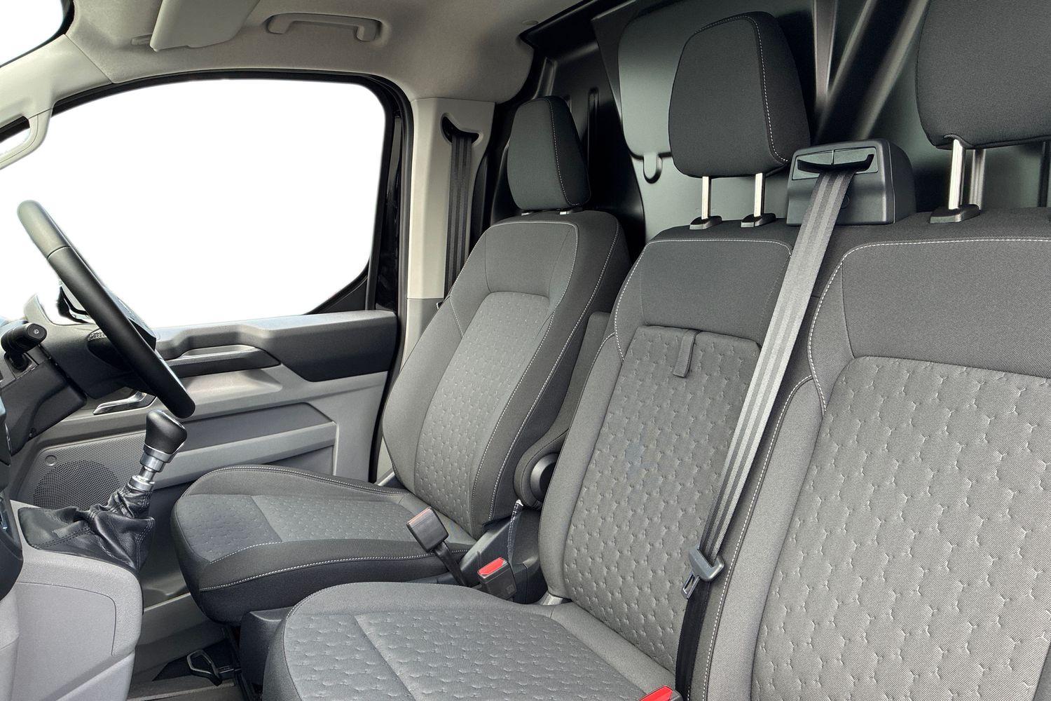 Ford TRANSIT CUSTOM Photo 9