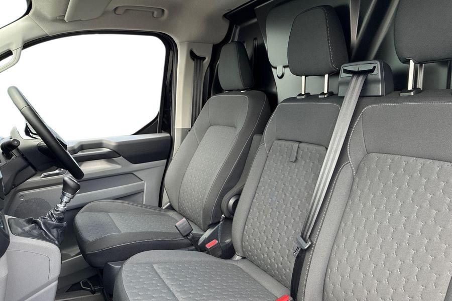 Ford TRANSIT CUSTOM Photo autoimg-8be0ba5f22ebaa955b80b5fa8be6356e11694fef.jpg