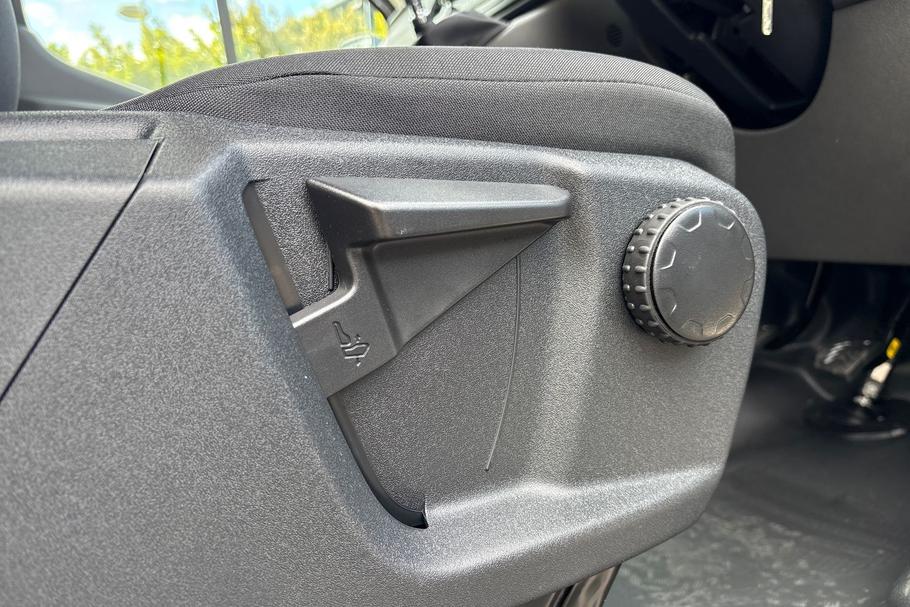 Used Ford Transit WP75OOX 25