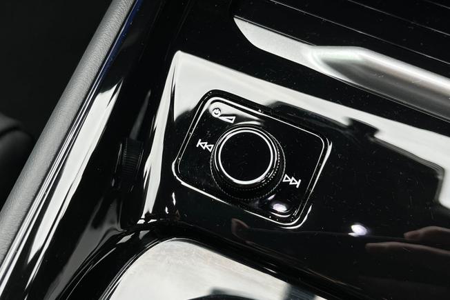 AUDI Q3 Photo 32