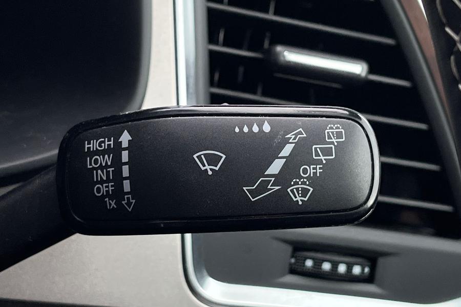 SEAT Ateca Photo autoimg-8be3b07cb4b9cc0dc5934c3b42f8bc5ed7ae3e13.jpg