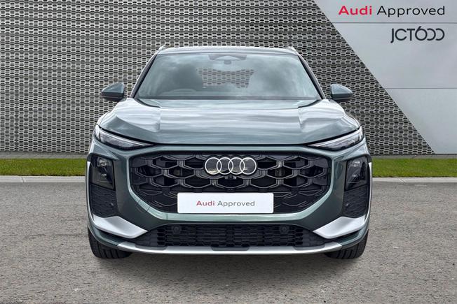 Audi Q3 Photo 8