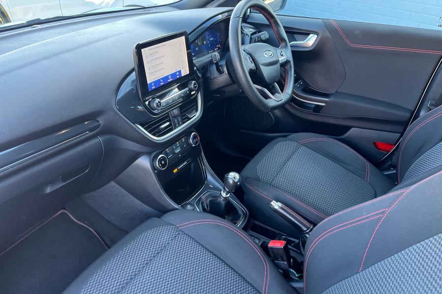 Ford PUMA Photo autoimg-8be4294109c1f864bbc43e28ae3ff3a00991e9a0.jpg