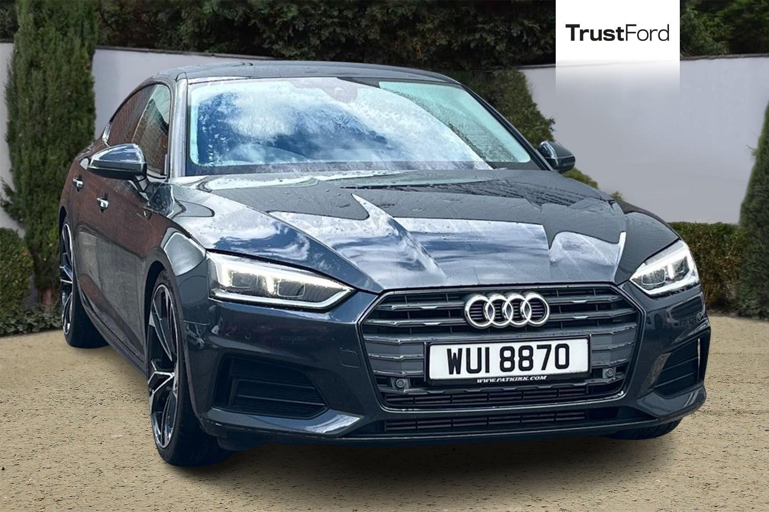 Audi A5 Photo 0
