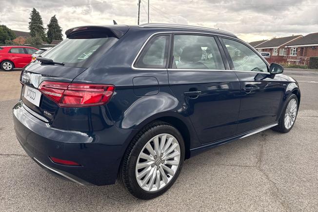 AUDI A3 Photo 30