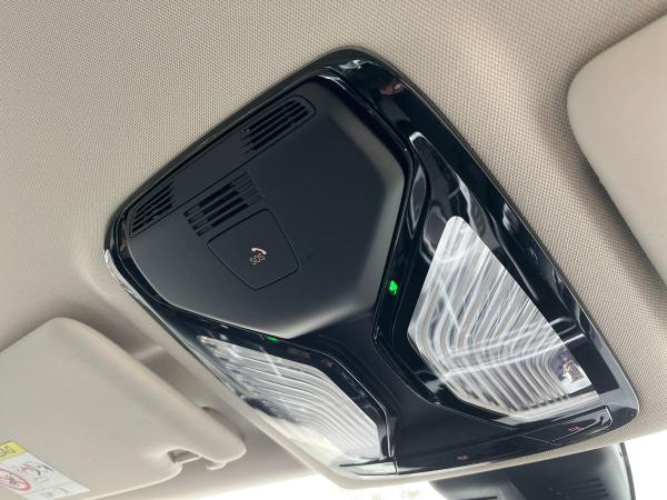 BMW 3 Series Photo autoimg-8be891643834f8edecb3f44d932a1444fe59b633.jpg
